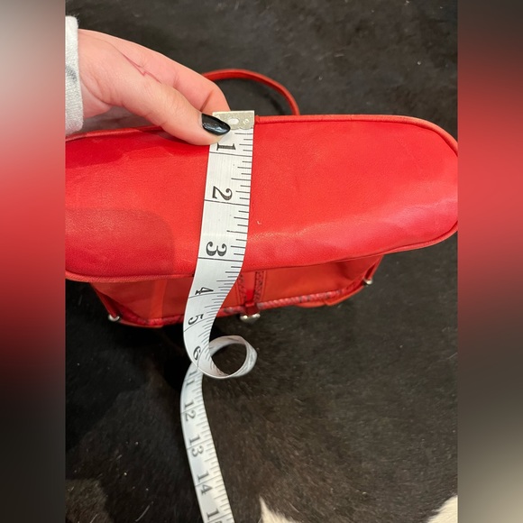 VINTAGE Italian Red Leather Shoulder Strap Purse with Snakeskin Leather Details - Picture 13 of 13